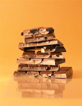 Pyramide de chocolat Photographie de stock - Premium Libres de Droits, Code: 652-02221371