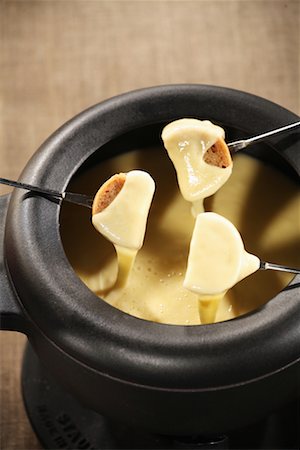 fondue (mets) - Fondue savoyarde Photographie de stock - Premium Libres de Droits, Code: 652-02222195