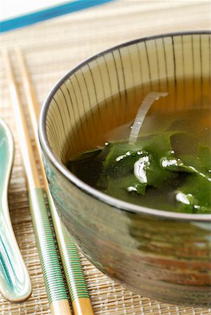 soup bowl - Miso soup Foto de stock - Sin royalties Premium, Código: 652-02222369