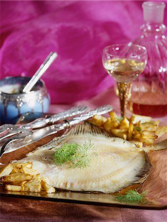 simsearch:652-03633951,k - Turbot with fried parsnips Stock Photo - Premium Royalty-Free, Code: 652-03634020