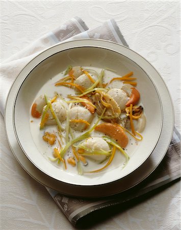 Shellfish and scallop stew Foto de stock - Sin royalties Premium, Código: 652-03634677