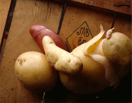 pelare - Potatoes Fotografie stock - Premium Royalty-Free, Codice: 652-03634964