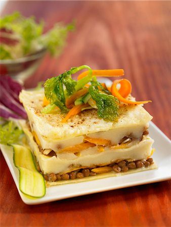 Vegetable lasagnes Foto de stock - Sin royalties Premium, Código: 652-03635864