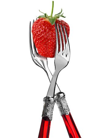 simsearch:652-03802230,k - Two forks with strawberry Fotografie stock - Premium Royalty-Free, Codice: 652-03635896