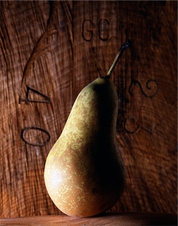 Pear Stock Photo - Premium Royalty-Free, Code: 652-03633127