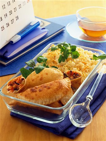 stuffing - Vegetable pies with rice Foto de stock - Sin royalties Premium, Código: 652-03633246