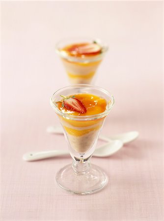 Mango verrine Stock Photo - Premium Royalty-Free, Code: 652-03633559