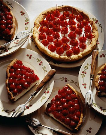 simsearch:652-03801957,k - Cherry tart Stock Photo - Premium Royalty-Free, Code: 652-03799774