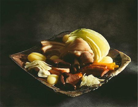 simsearch:652-03800207,k - Cabbage hotpot Foto de stock - Royalty Free Premium, Número: 652-03799986