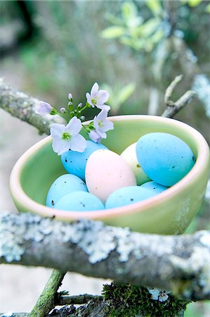 Colorful Easter eggs Foto de stock - Sin royalties Premium, Código: 652-03804005