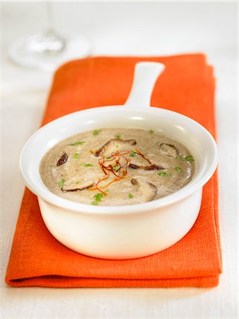 simsearch:652-05808217,k - Cream of shiitake mushroom soup Stock Photo - Premium Royalty-Free, Code: 652-03804170