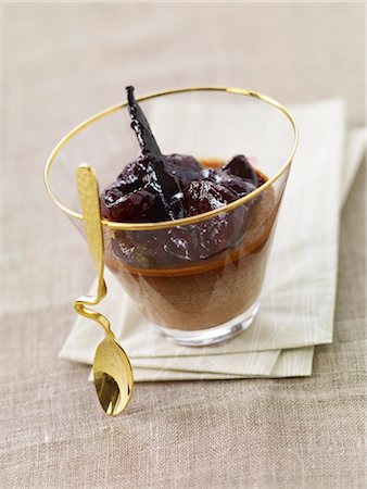 plum compote - Chocolate cream dessert with stewed quetsch plums Stock Photo - Premium Royalty-Free, Code: 652-03804345