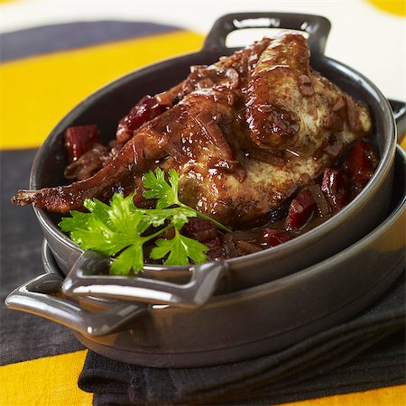 red wine sauce - Wild pigeon à la bayonnaise Stock Photo - Premium Royalty-Free, Code: 652-03804377