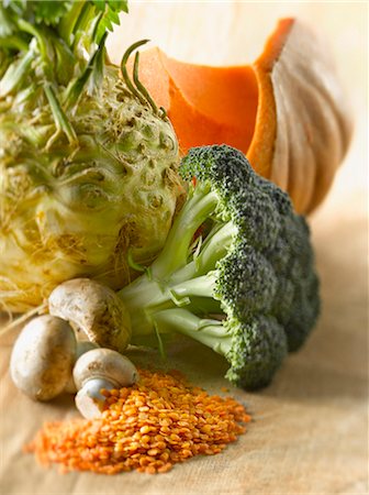 simsearch:652-03803884,k - Vegetable composition Stock Photo - Premium Royalty-Free, Code: 652-03804459