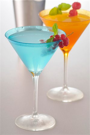 Cocktails Photographie de stock - Premium Libres de Droits, Code: 652-03804703