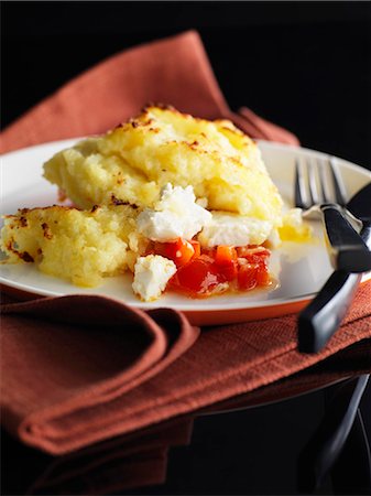 simsearch:400-04033821,k - Feta and red pepper Parmentier Stock Photo - Premium Royalty-Free, Code: 652-03805017