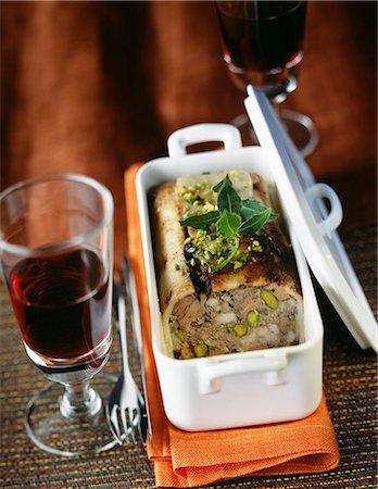 port wine - Chicken liver terrine Stock Photo - Premium Royalty-Free, Code: 652-03800780