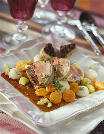 simsearch:652-03800876,k - Lamb with vegetable and red wine sauce Stock Photo - Premium Royalty-Free, Code: 652-03801326