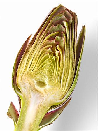 Artichoke cut in half Foto de stock - Sin royalties Premium, Código: 652-03801411