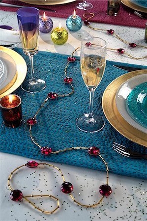 Fancy table runner Stock Photo - Premium Royalty-Free, Code: 652-03801506