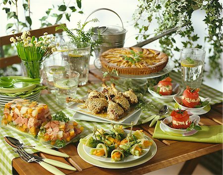 Summer buffet Stock Photo - Premium Royalty-Free, Code: 652-03801980