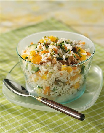 simsearch:652-03802996,k - Exotic rice salad Foto de stock - Sin royalties Premium, Código: 652-03801993