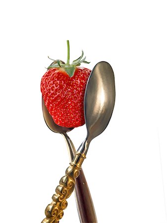 duo - Two spoons with strawberry Stock Photo - Premium Royalty-Free, Code: 652-03802232