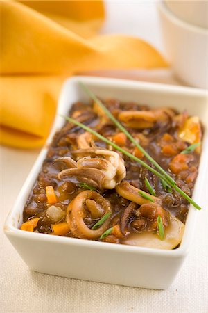 simsearch:652-03803884,k - Small casserole dish of squid and lentils Stock Photo - Premium Royalty-Free, Code: 652-03802700
