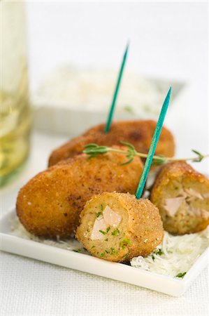 Cheese and ham croquettes Stock Photo - Premium Royalty-Free, Code: 652-03802712