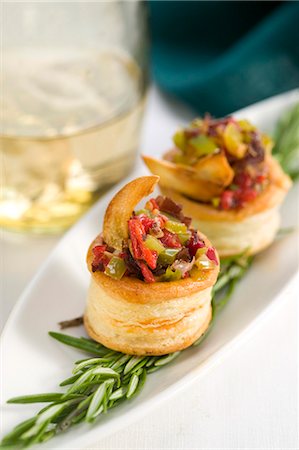 Cecina and pepper tartlet Stock Photo - Premium Royalty-Free, Code: 652-03802785