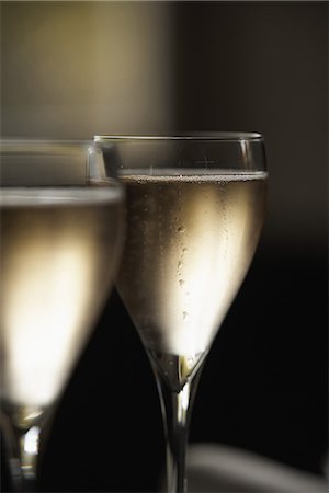 sparkling wine - Two glasses of Champagne Stock Photo - Premium Royalty-Free, Code: 652-03802821