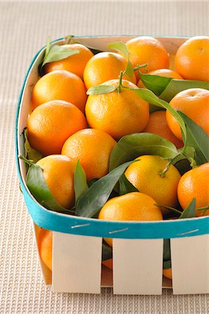 Punnet of clementines Foto de stock - Sin royalties Premium, Código: 652-03802933