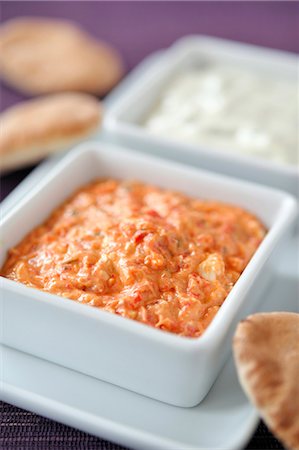 rote paprika - Ktipiti und tzatziki Stockbilder - Premium RF Lizenzfrei, Bildnummer: 652-03802966