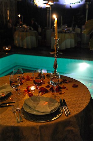 pools interior exterior - Table at the Dar Moha restaurant in Marrakech Stock Photo - Premium Royalty-Free, Code: 652-03802968