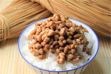 simsearch:669-07161792,k - Natto Foto de stock - Sin royalties Premium, Código: 669-07161751