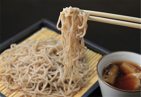 simsearch:669-07161792,k - Kamo seiro (Soba with duck meat dipping sauce) Foto de stock - Sin royalties Premium, Código: 669-07161774