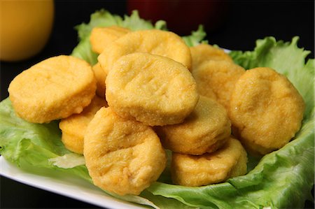 simsearch:669-07161792,k - Chicken nuggets Foto de stock - Sin royalties Premium, Código: 669-07161799