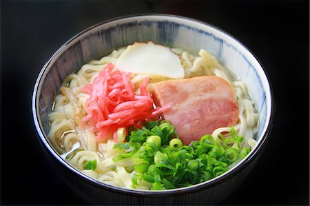 simsearch:669-07161792,k - Okinawa soba Foto de stock - Sin royalties Premium, Código: 669-07161865