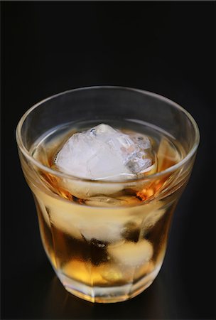 Whiskey Foto de stock - Sin royalties Premium, Código: 669-07162136