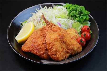simsearch:669-07161735,k - Deep-fried horse mackerel Foto de stock - Sin royalties Premium, Código: 669-07763242