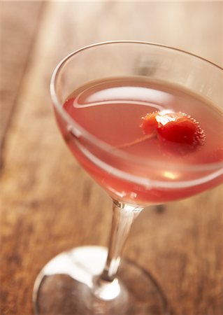 Cocktail Stock Photo - Premium Royalty-Free, Code: 669-03708381