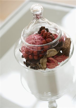 simsearch:670-06450366,k - Pot-pourri Photographie de stock - Premium Libres de Droits, Code: 670-04249254