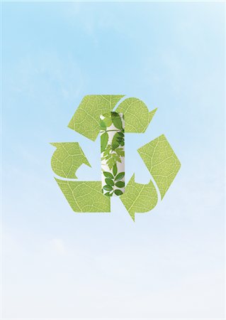simsearch:670-04249663,k - Batterie rechargeable et symbole de recyclage Photographie de stock - Premium Libres de Droits, Code: 670-04249740