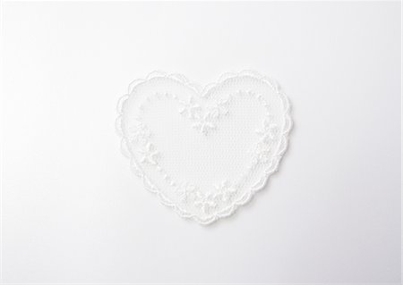 dentelle - Dentelle de coeur Photographie de stock - Premium Libres de Droits, Code: 670-05652598