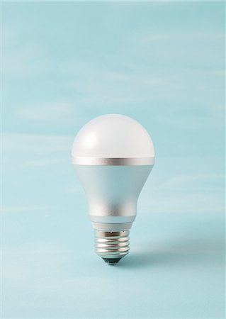 preserver - LED bulb Stock Photo - Premium Royalty-Free, Code: 670-06024400