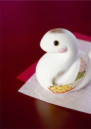 simsearch:670-06450168,k - Snake ornament Foto de stock - Sin royalties Premium, Código: 670-06450658