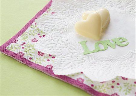 simsearch:670-06451121,k - Heart-shaped chocolates Stock Photo - Premium Royalty-Free, Code: 670-06451032