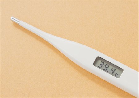 fever - Digital thermometer Stock Photo - Premium Royalty-Free, Code: 670-06451177