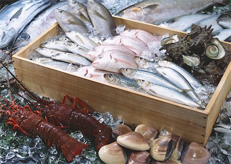 simsearch:670-02109950,k - Produits de la pêche Photographie de stock - Premium Libres de Droits, Code: 670-02108135