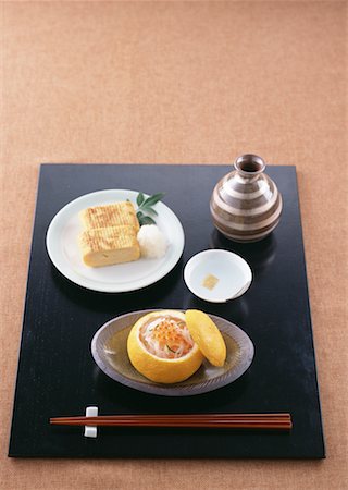 simsearch:670-03709252,k - Image of Japanese appertizer and sake Foto de stock - Sin royalties Premium, Código: 670-02110045